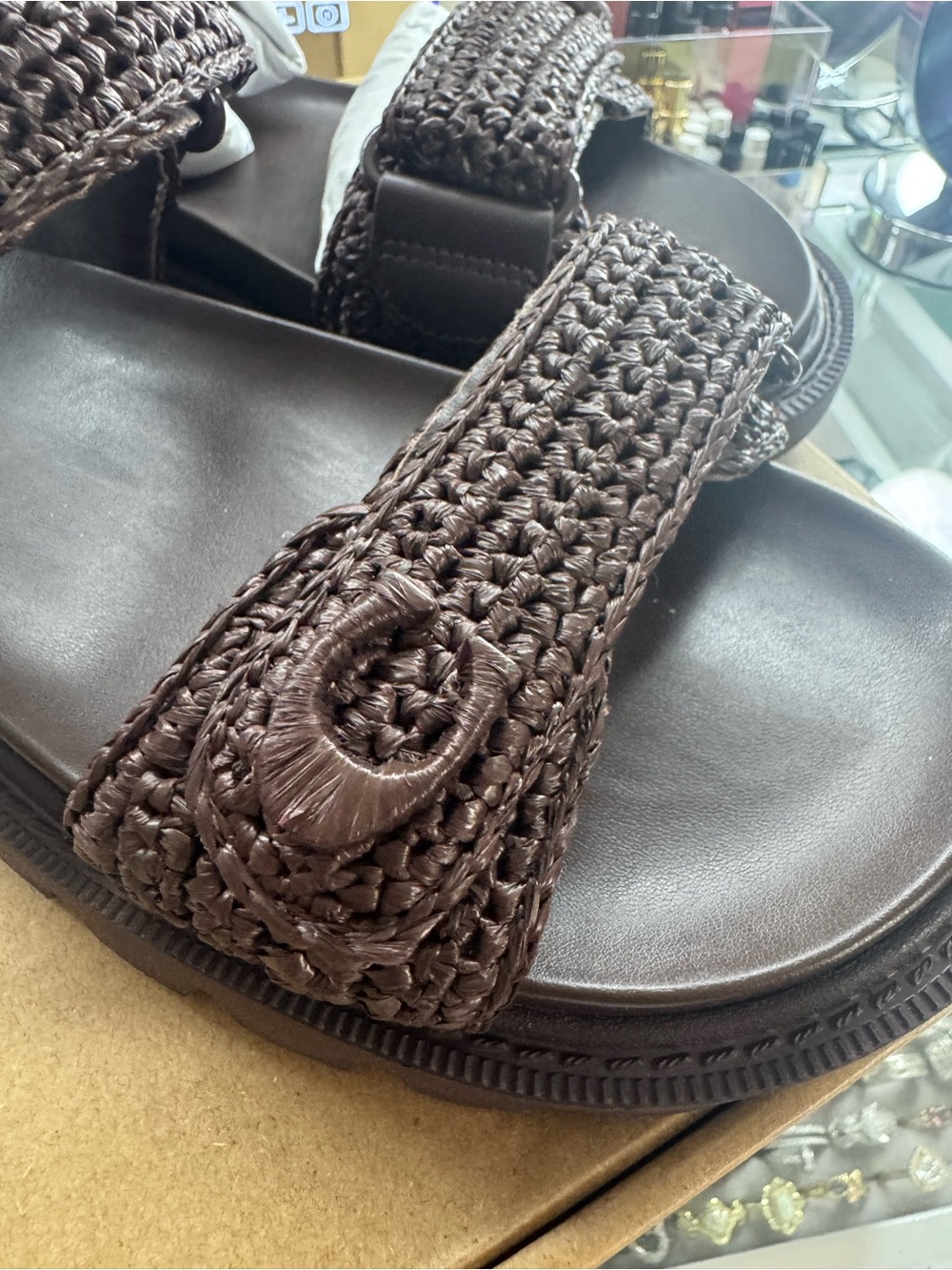 COACH BRYNN
RAFFIA SANDALS - Picture 3 of 8